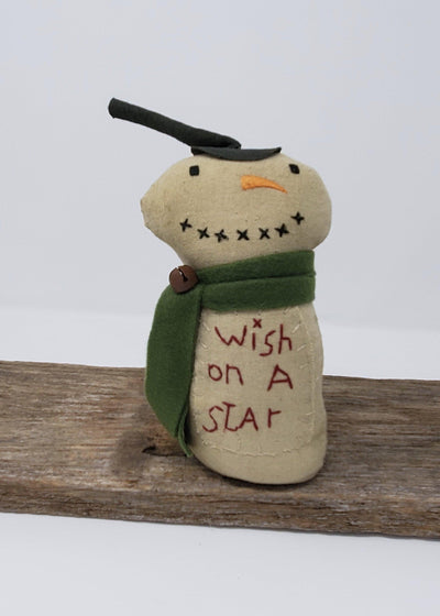 Primitive Snowman with Top Hat - A Rustic Feeling