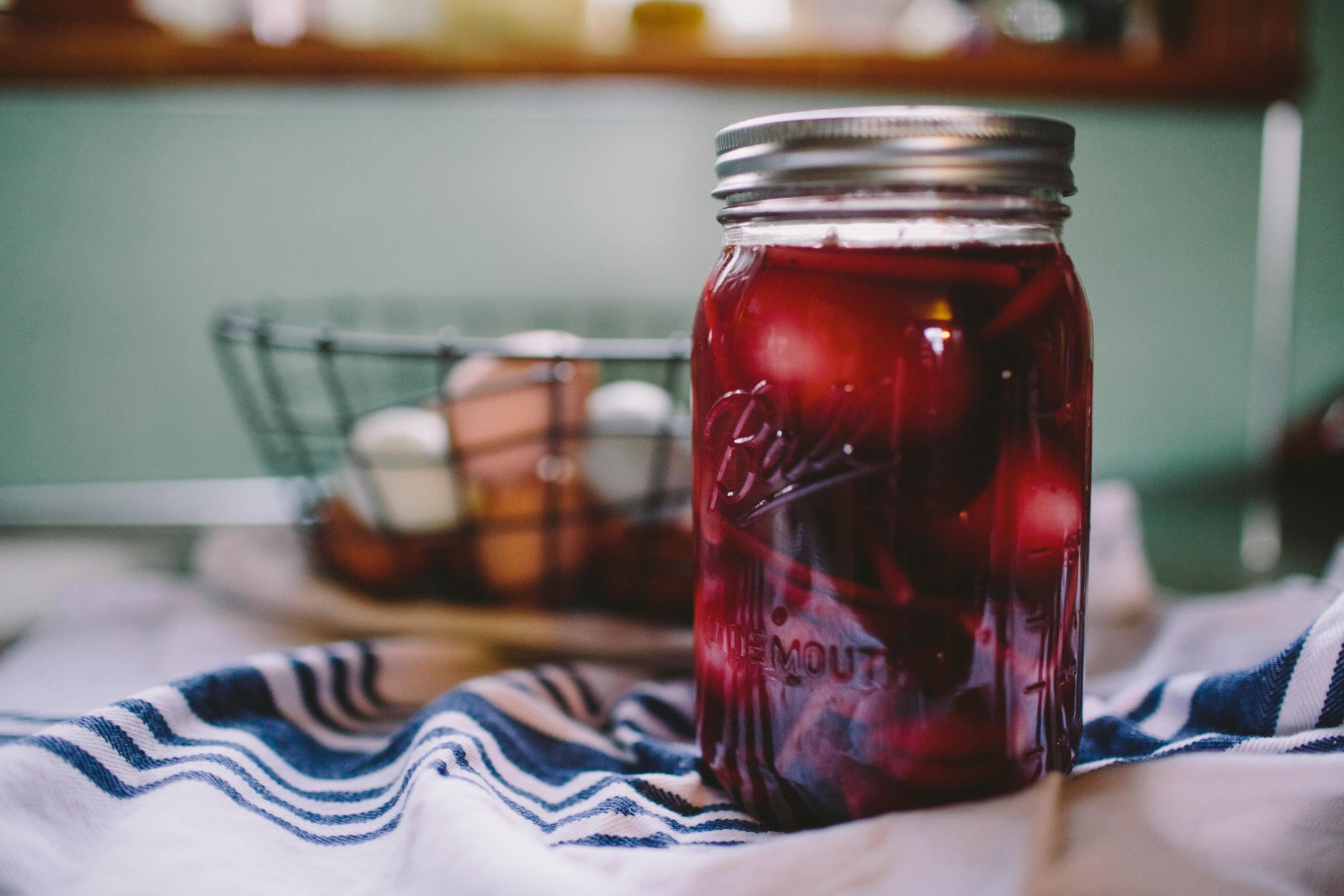 Using Mason Jars in the Kitchen and On The Go - A Rustic Feeling