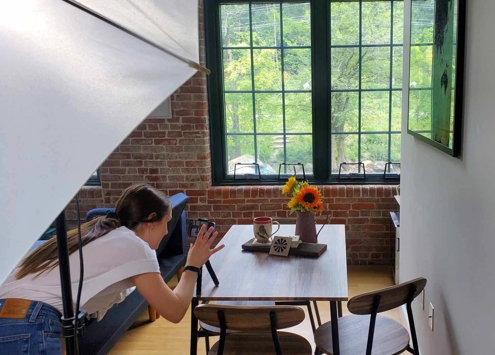 Behind the Scenes: A Photoshoot with A Rustic Feeling - A Rustic Feeling