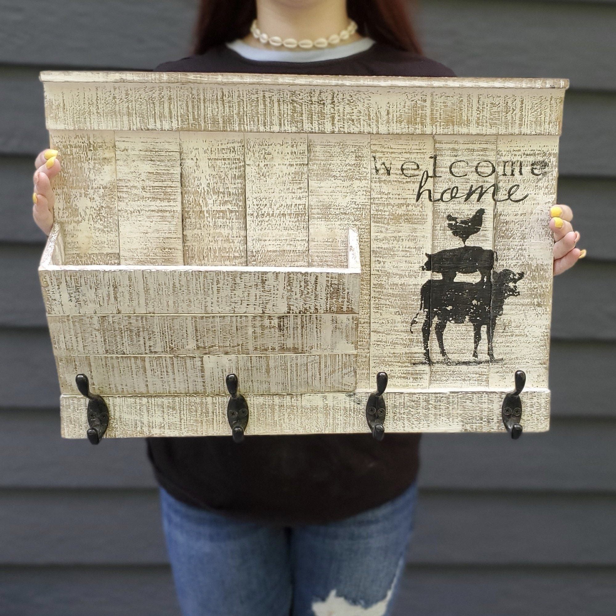 Spring Wreaths, Mothers Day Gifts, Cabin Decor | A Rustic Feeling