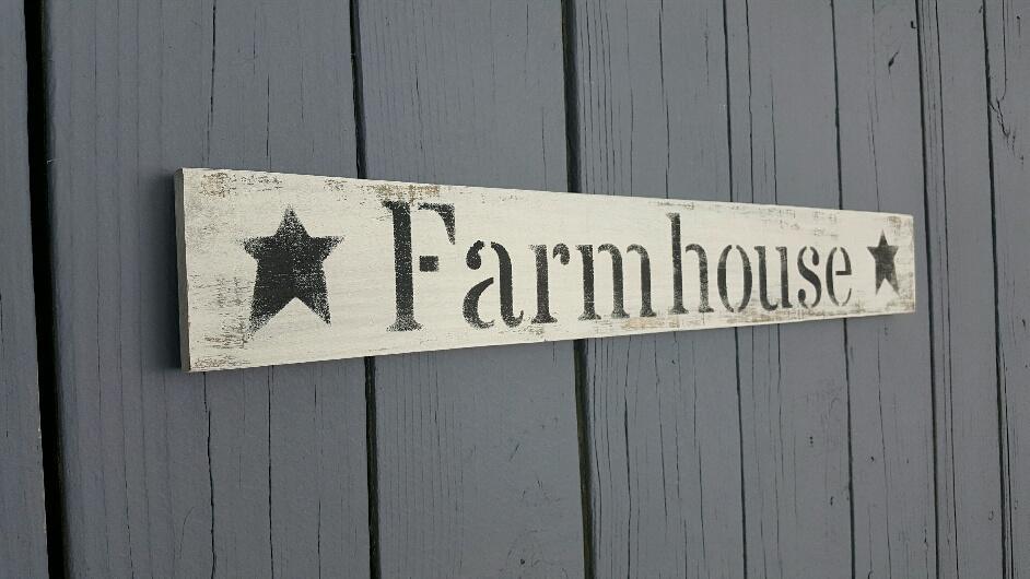 Rustic Farmhouse Sign with Stars - A Rustic Feeling