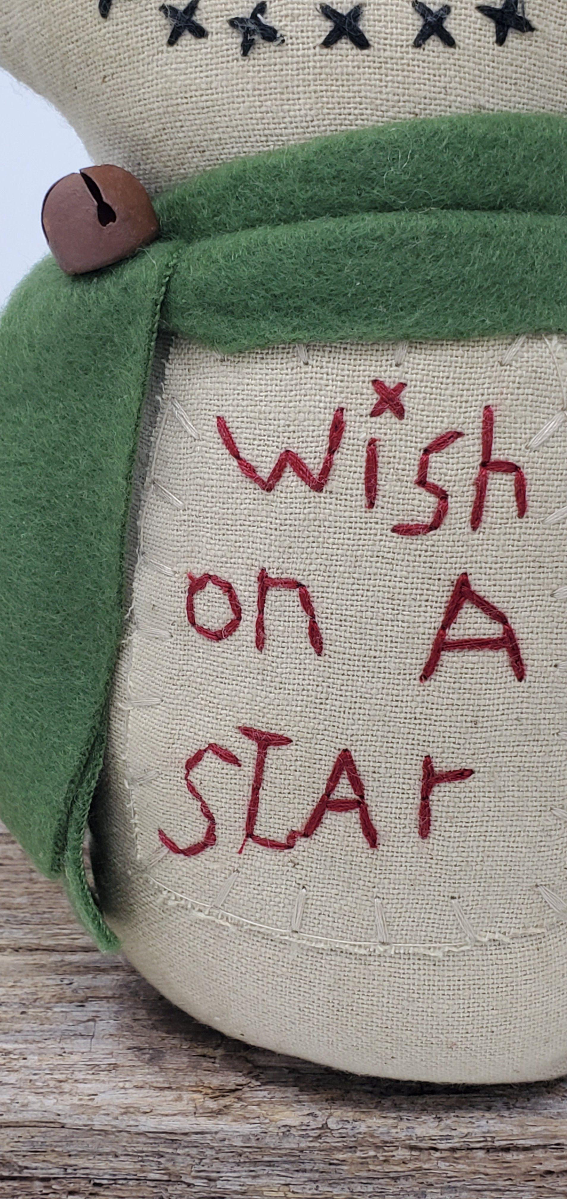 Primitive Snowman with Top Hat - A Rustic Feeling